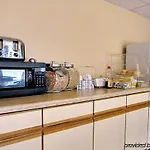 Rodeway Inn & Suites 